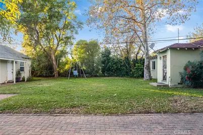 17806 Erwin St, Encino, CA 91316 - Photo 25