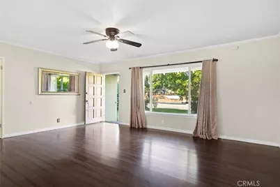 17806 Erwin St, Encino, CA 91316 - Photo 5