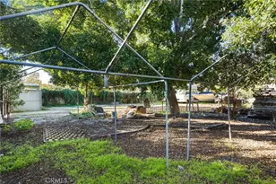 17806 Erwin St, Encino, CA 91316 - Photo 39