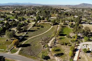 40121 Bella Vista Rd, Temecula, CA 92592 - Photo 3