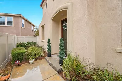 40146 Calle Real, Murrieta, CA 92563 - Photo 3