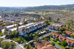 31940 Del Cielo Este, Bonsall, CA 92003 - Photo 33