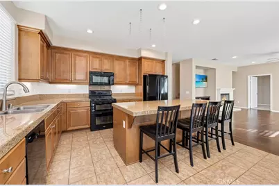 1358 Arrivo Court, San Jacinto, CA 92582 - Photo 11