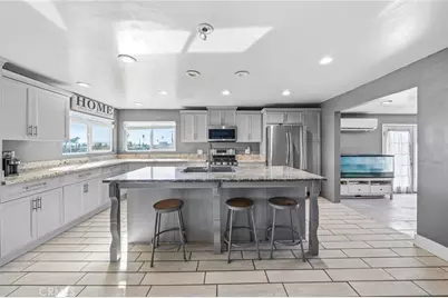 530 Park, Perris, CA 92570 - Photo 3