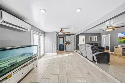 530 Park, Perris, CA 92570 - Photo 9