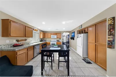 27864 Maywood Bend, Menifee, CA 92585 - Photo 9