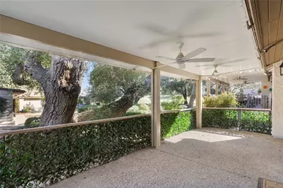 38501 Oaktree Loop, Murrieta, CA 92562 - Photo 23