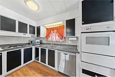 1895 W Devonshire Avenue #101, Hemet, CA 92545 - Photo 9