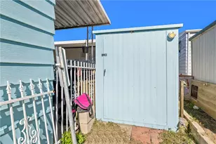 1895 W Devonshire Ave, Hemet, CA 92545 - Photo 23