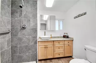 25526 Redlands, Loma Linda, CA 92354 - Photo 11