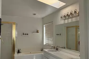 40060 Milkwood Ln, Murrieta, CA 92562 - Photo 13