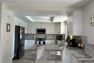 40060 Milkwood Ln, Murrieta, CA 92562 - Photo 5