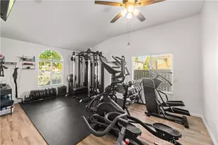 32816 Autumn Wood Cir, Lake Elsinore, CA 92530 - Photo 11