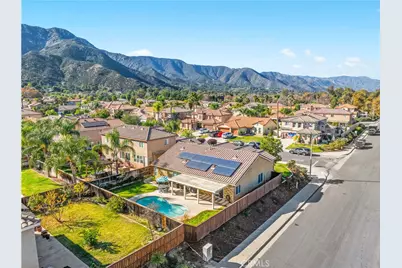 32816 Autumn Wood Cir, Lake Elsinore, CA 92530 - Photo 47