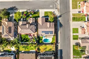 32816 Autumn Wood Cir, Lake Elsinore, CA 92530 - Photo 7