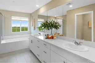 1678 Phantom Ln, Rialto, CA 92376 - Photo 11