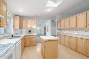 1718 Burr Oak Way, Hemet, CA 92545 - Photo 9