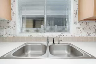 1718 Burr Oak Way, Hemet, CA 92545 - Photo 13