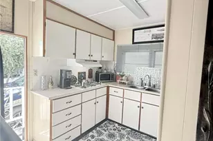 332 N Lyon, Hemet, CA 92543 - Photo 25