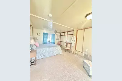 332 N Lyon, Hemet, CA 92543 - Photo 45