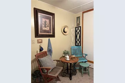 332 N Lyon, Hemet, CA 92543 - Photo 7