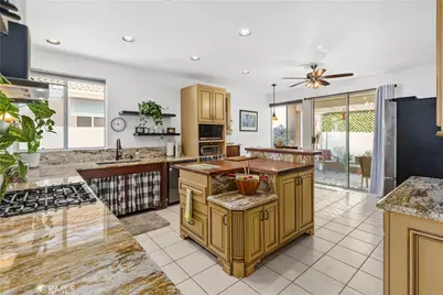 26923 Circus, Menifee, CA 92585 - Photo 11