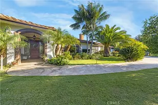 30415 Disney, Vista, CA 92084 - Photo 3