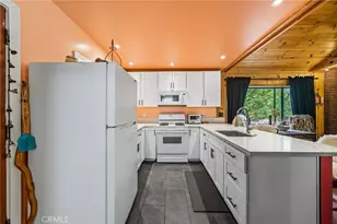 25106 Rim Rock Rd, Idyllwild, CA 92549 - Photo 57