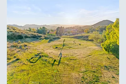 23930 Beverly, Menifee, CA 92587 - Photo 5