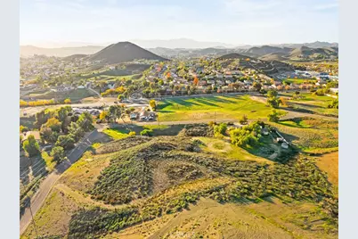 23930 Beverly, Menifee, CA 92587 - Photo 9