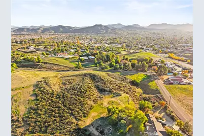 23930 Beverly, Menifee, CA 92587 - Photo 7