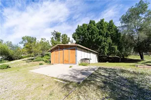 2248 Mil Sorpresas, Fallbrook, CA 92028 - Photo 25