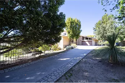 2248 Mil Sorpresas, Fallbrook, CA 92028 - Photo 3