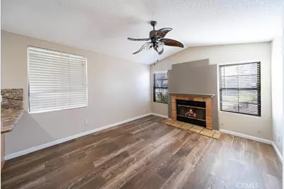 39739 Old Carriage, Murrieta, CA 92563 - Photo 9