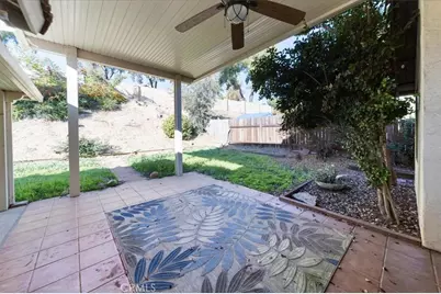 39739 Old Carriage, Murrieta, CA 92563 - Photo 25