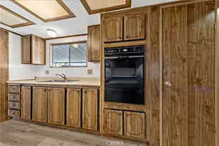 30810 Paradise Palm Ave, Homeland, CA 92548 - Photo 13