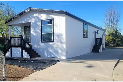 25177 Avenida Valencia, Homeland, CA 92548 - Photo 3