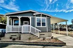 1536 S State St, Hemet, CA 92543 - Photo 1