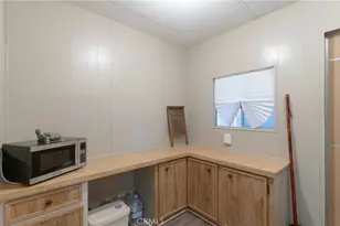 5001 W Florida Ave, Hemet, CA 92545 - Photo 19