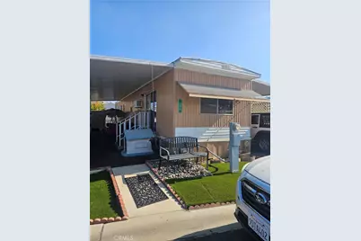206 Lyon #109, Hemet, CA 92543 - Photo 1
