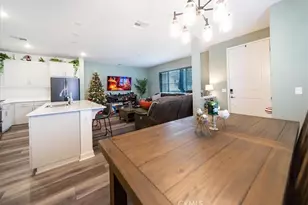 35157 Grove Trl, Fallbrook, CA 92028 - Photo 17