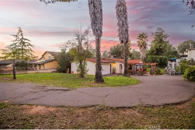 632 E 8th, Escondido, CA 92025 - Photo 5