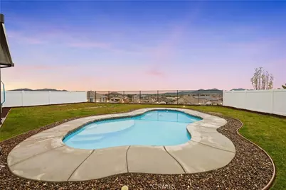 30646 Canary Palm Circle, Menifee, CA 92584 - Photo 7