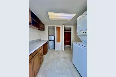 1295 S Cawston Avenue, Hemet, CA 92545 - Photo 21