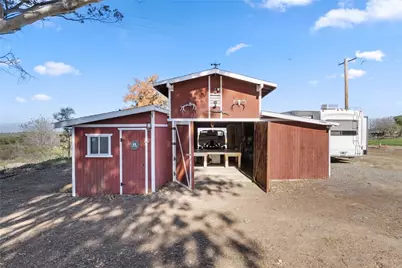 17465 Santa Rosa Mine, Perris, CA 92570 - Photo 33