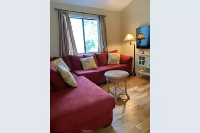 27657 Peninsula Drive #106, Lake Arrowhead, CA 92352 - Photo 23