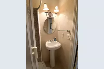 27657 Peninsula Drive #106, Lake Arrowhead, CA 92352 - Photo 21