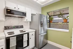 25661 Pine Creek, Wilmington, CA 90744 - Photo 13