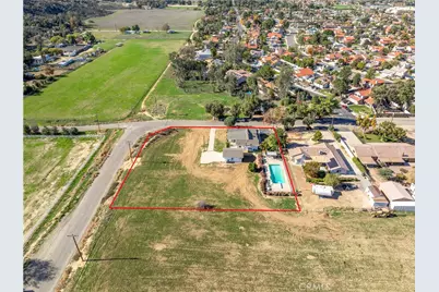 27454 Hemet, Hemet, CA 92544 - Photo 43