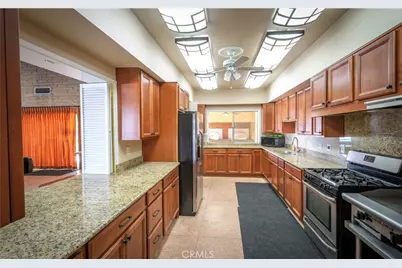 332 N Lyon Avenue #58, Hemet, CA 92543 - Photo 31